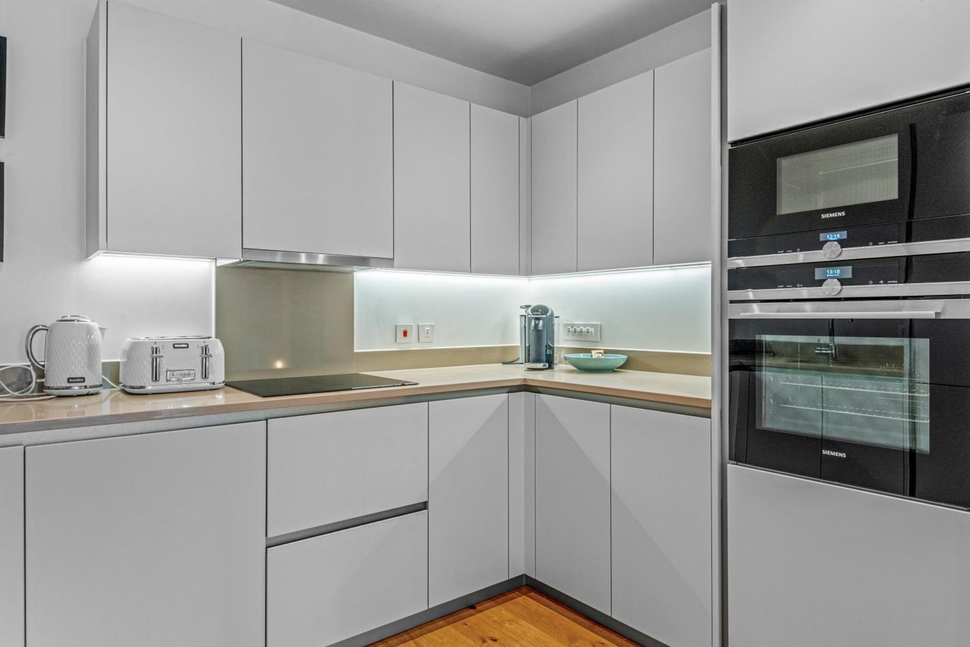 Londwell, Heart Of Notting Hill, Balcony Suite Luxury London Exterior photo